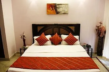 Oyo Rooms Garden Villas Gurgaon Otel
