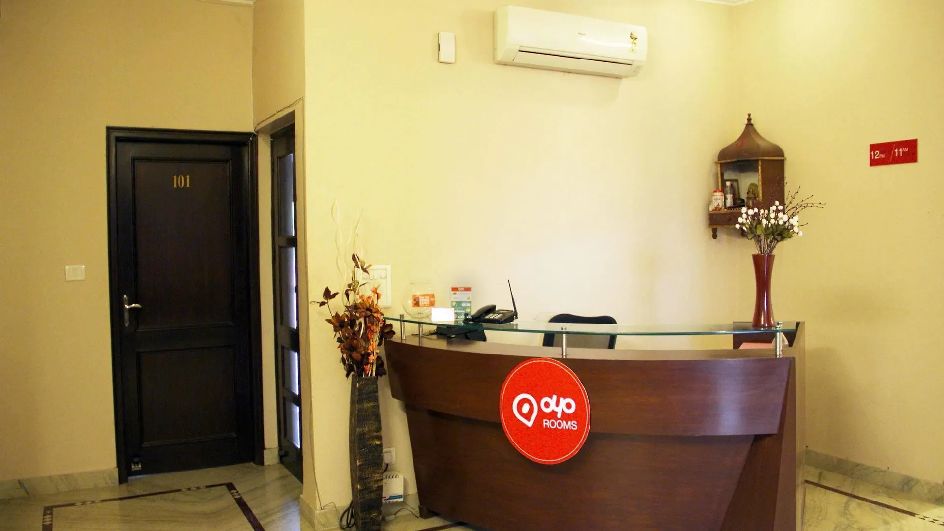 Oyo Rooms Garden Villas Gurgaon Otel